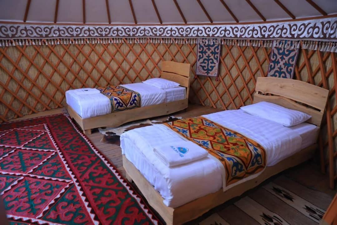 Ethno Complex Ala Kuch Hotel Kaindy Bagian luar foto